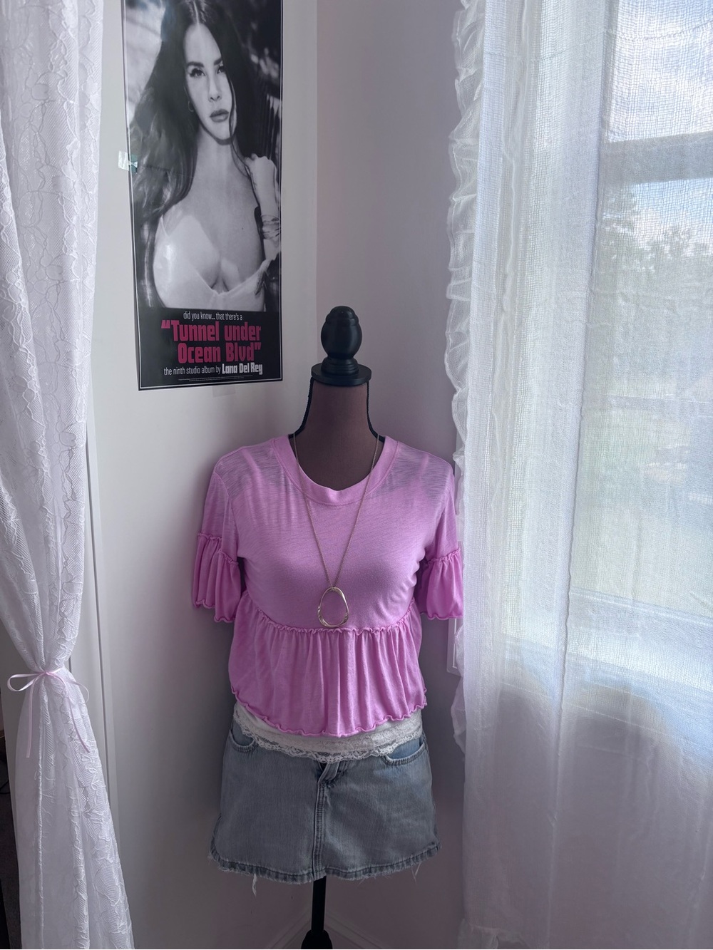 altar’d state pink ruffle sleeve cropped peplum top!!